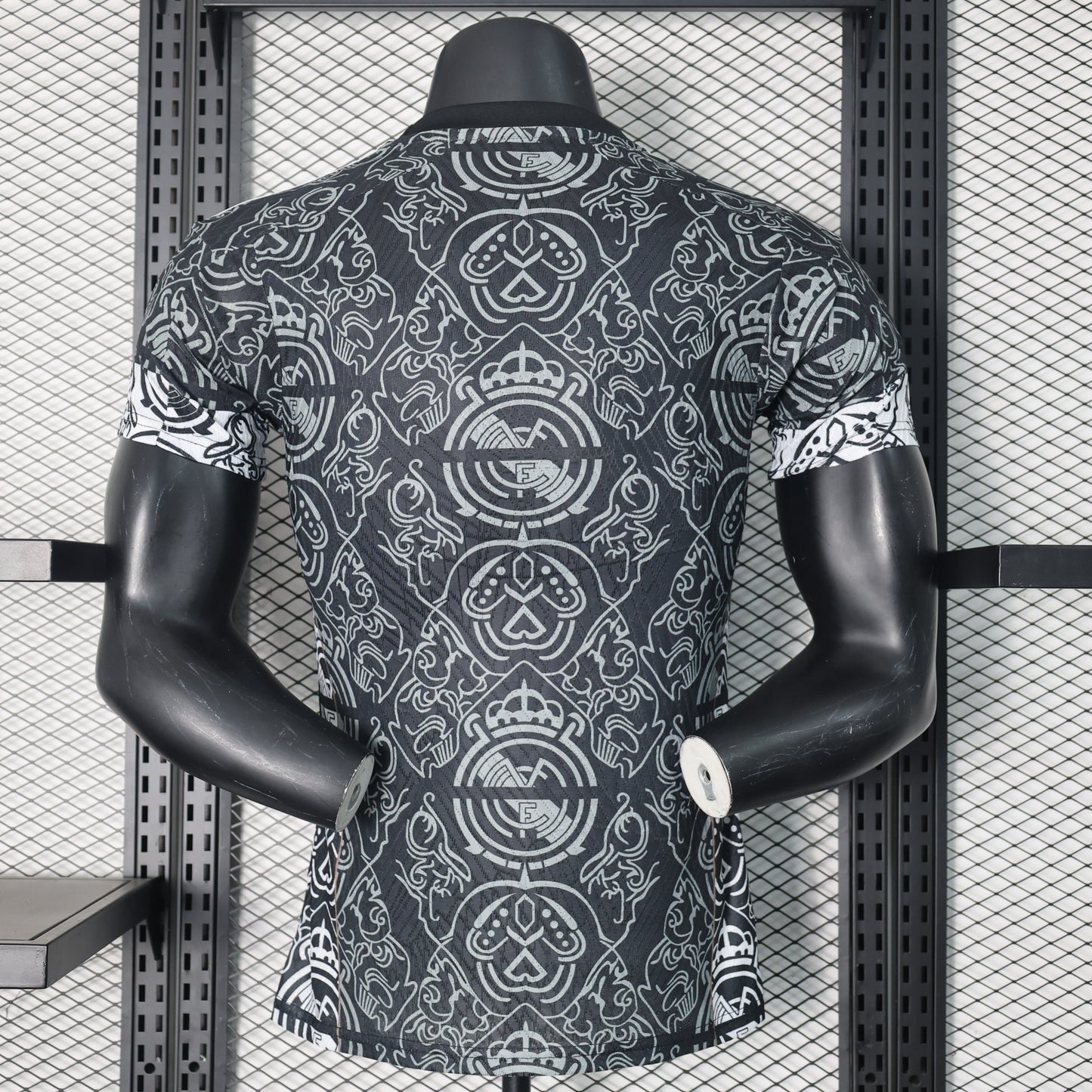 Player:Real Madrid Special Edition Black