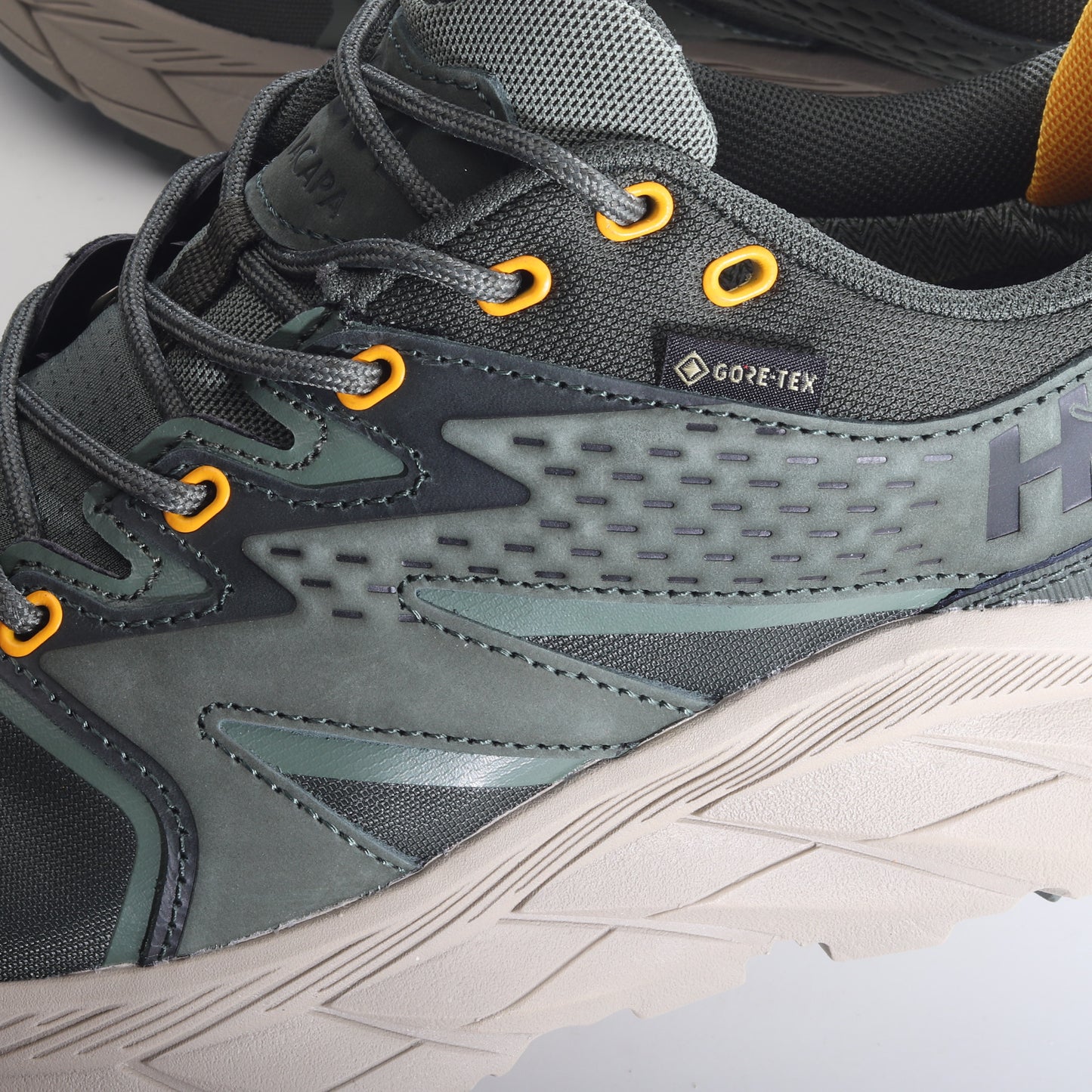 Hoka One One Anacapa Low GTX