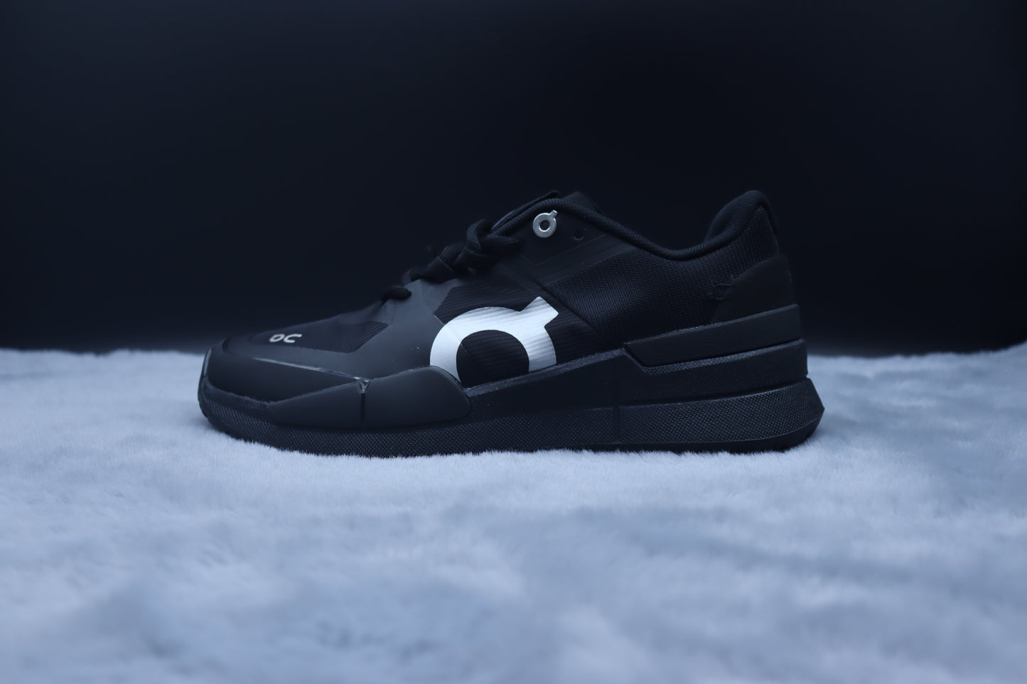 On THE ROGER Pro 2 PADEL BLACK