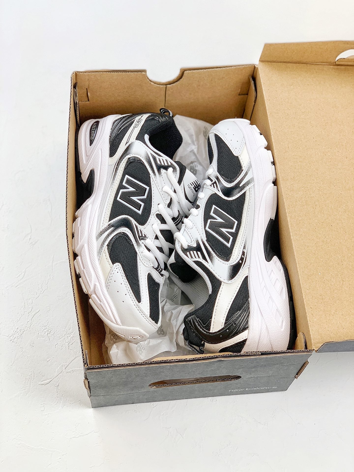 New Balance 530 White&Black