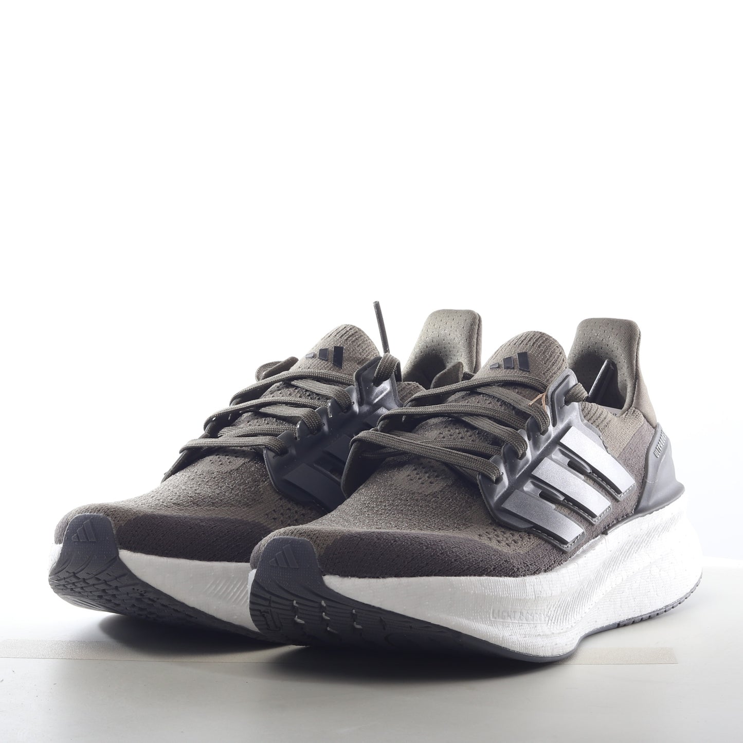 Ad Ultraboost 5