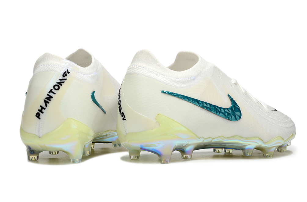 NIKE PHANTOM LUNA ELITE AG 39---45