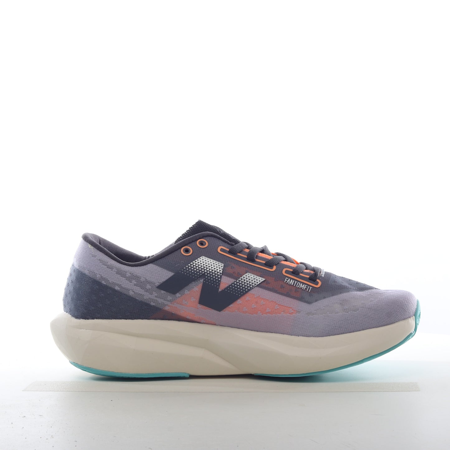 New Balance FuelCell Rebel V4