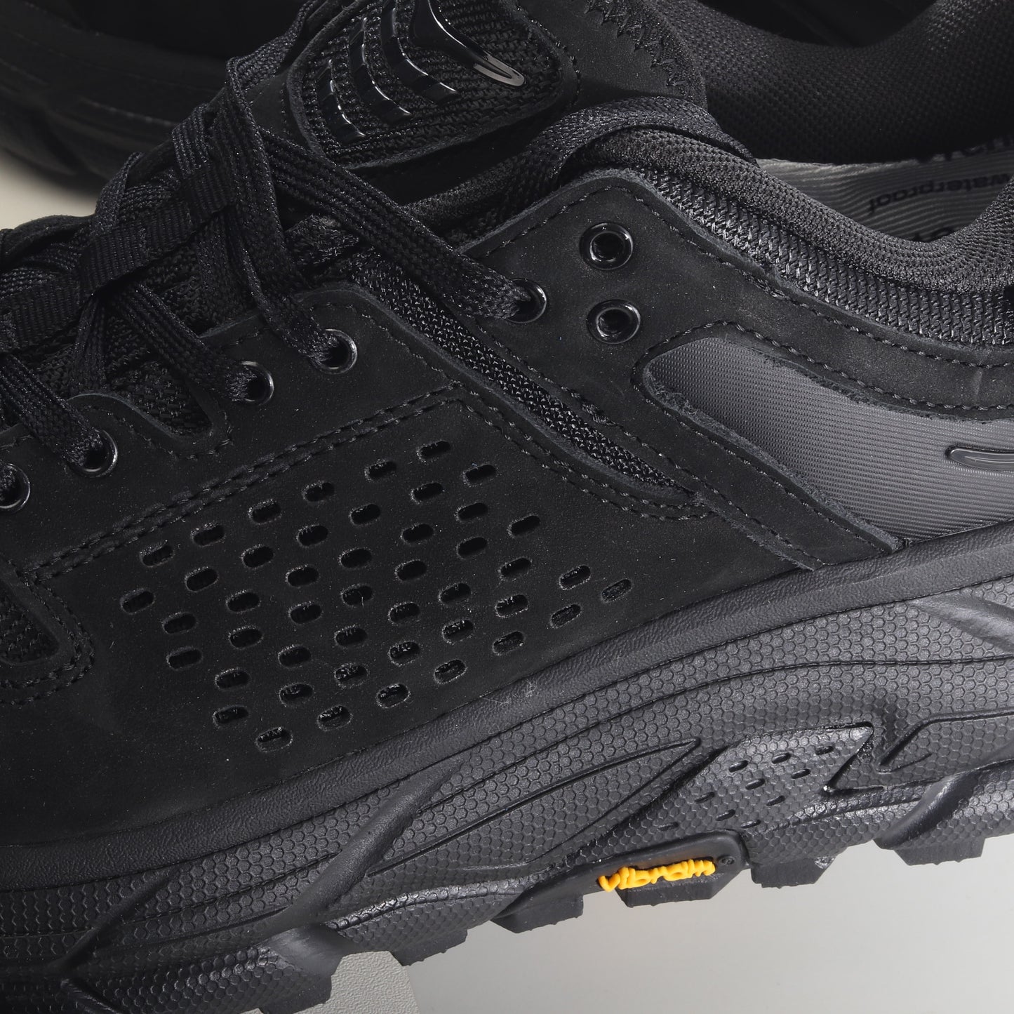 HOKA ONE ONE Clifton 9 GTX