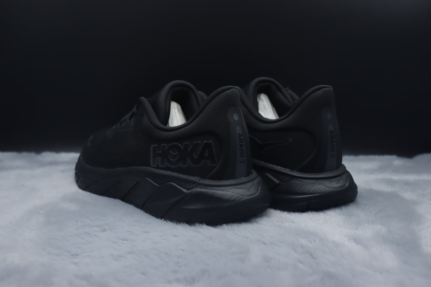 HOKA Arahi 7 HIKING SHOES 36-45