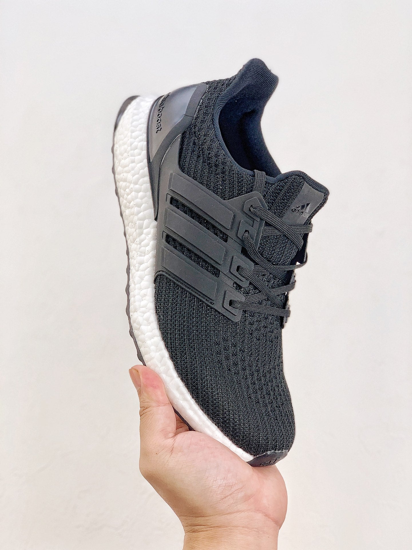 Adidas Ultra Boost 4.0