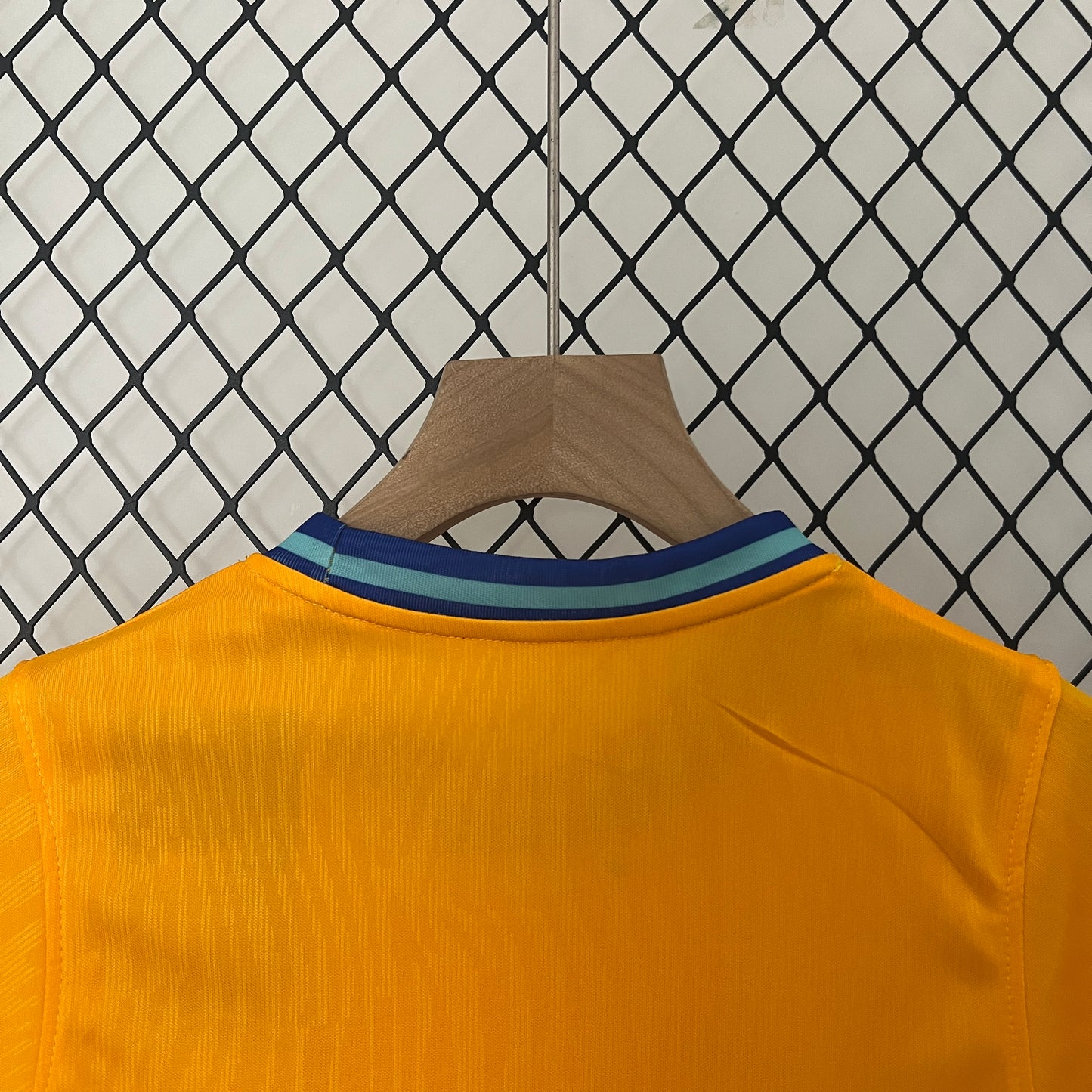 2024 kids Netherlands home size: 16-28