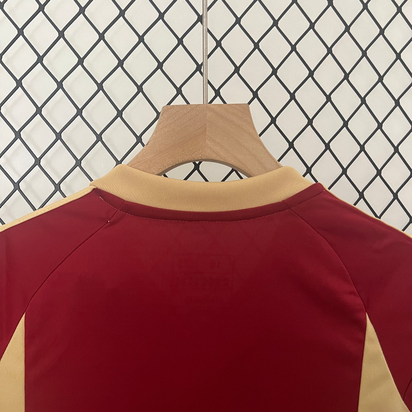 2024 kids Venezuela home size: 16-28