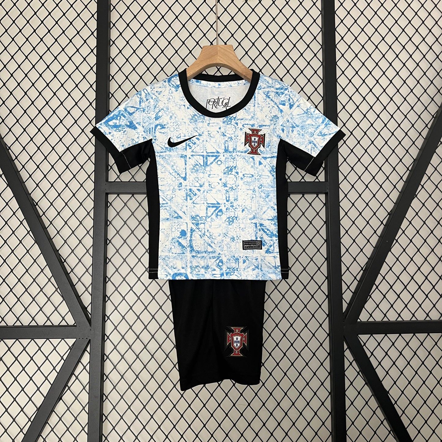 2024 kids Portugal 2024 away size: 16-28