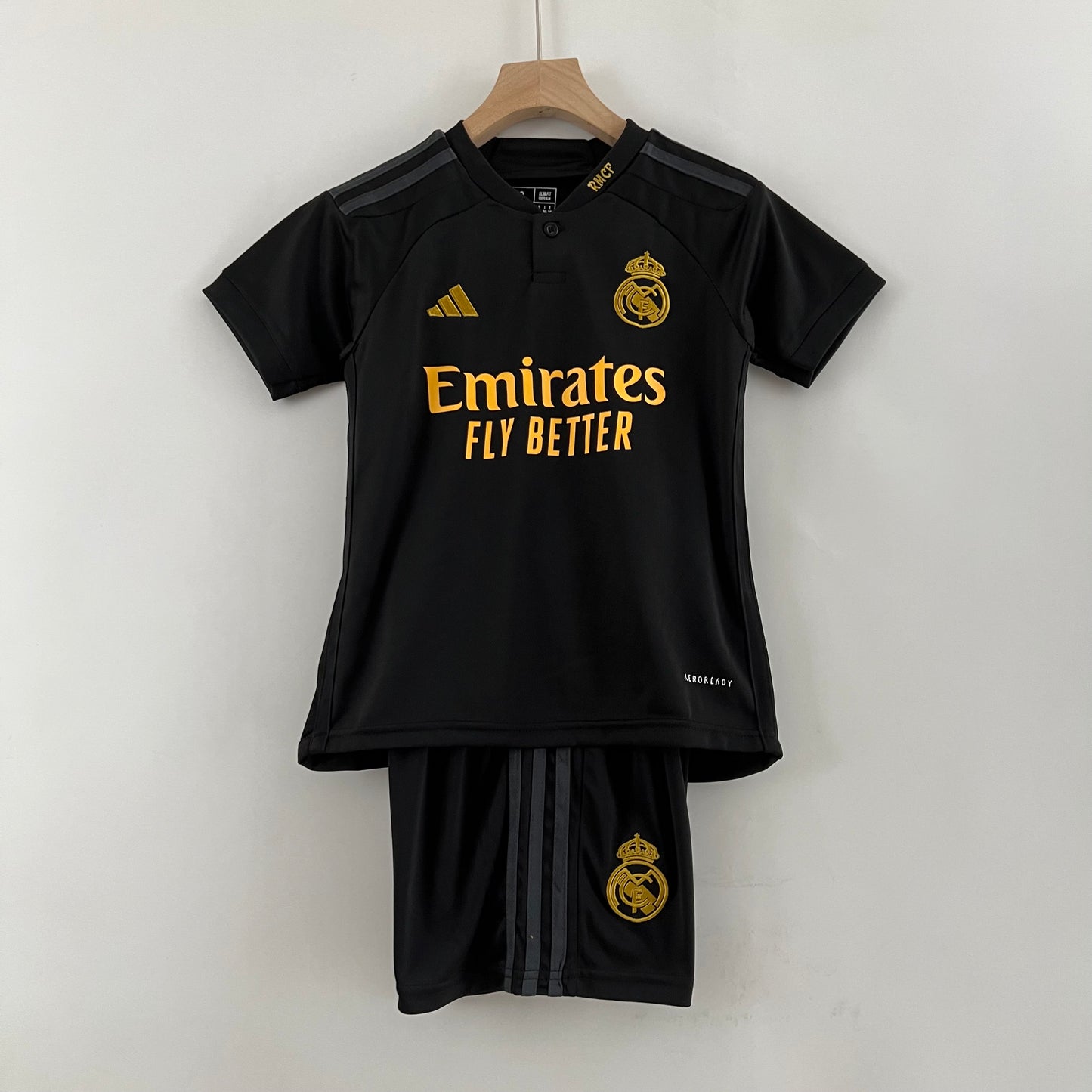 23/24 kids Real Madrid third away size: 16-28