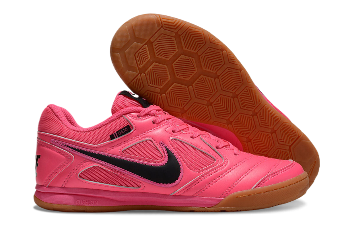 Supreme x Nike SB Gato