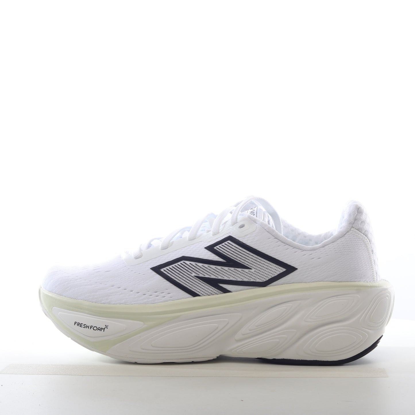 New Balance FuelCell Rebel V4