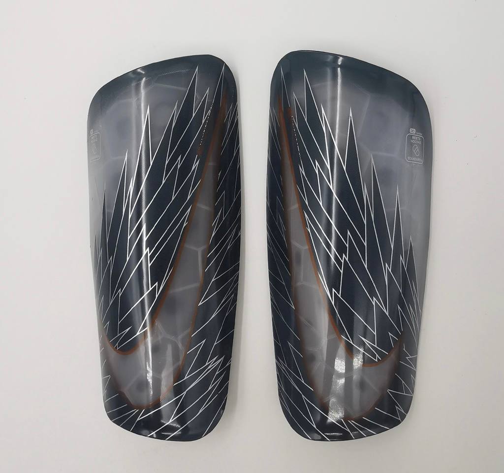N14 generation Nike Mercurial Venomous Honeycomb shin guards black