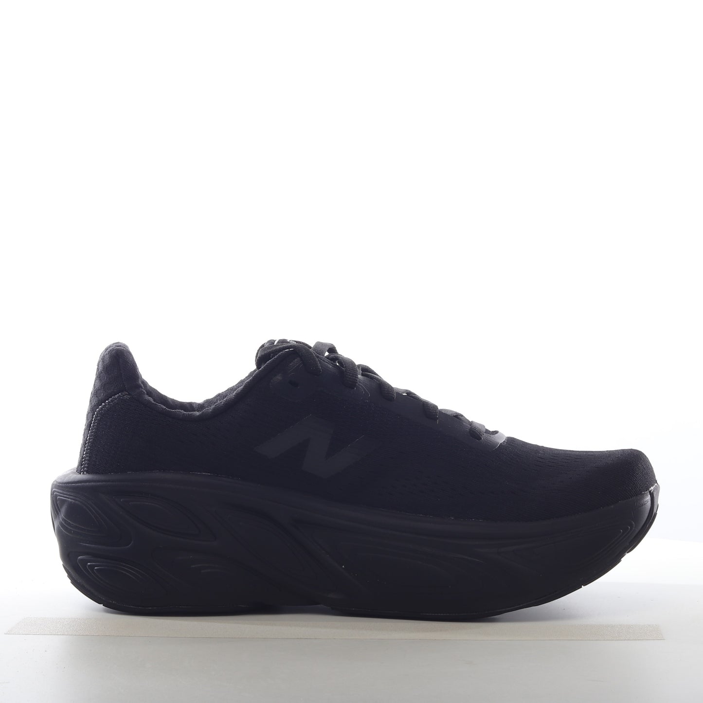 New Balance FuelCell Rebel V4