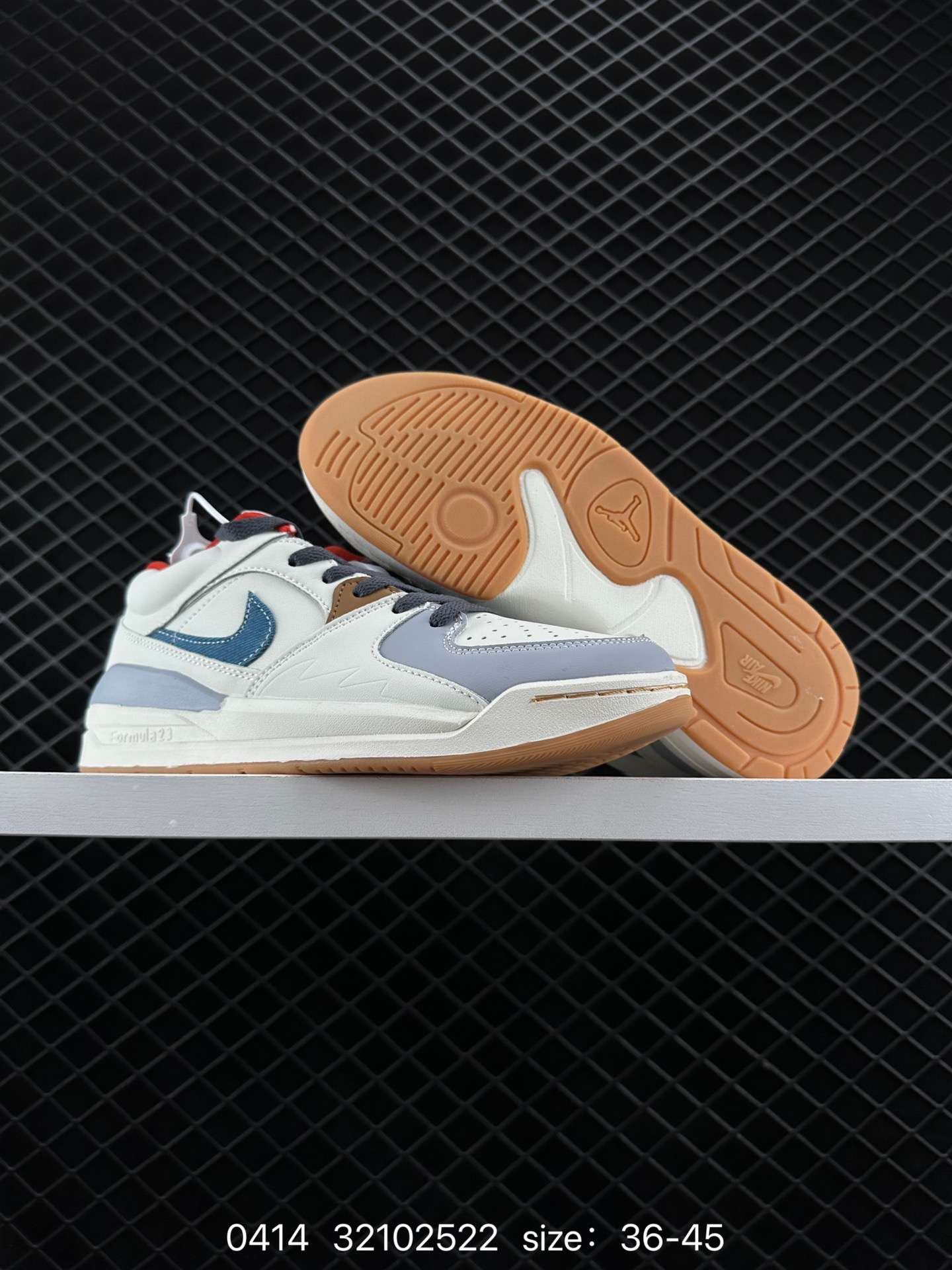 The Air Jordan Stadium 9O Stadium Jordan Stadium 9 is full of tributes to TinkerHathield's original design, including a midfoot mesh panel, a shark tooth outline on the lateral forefoot, and