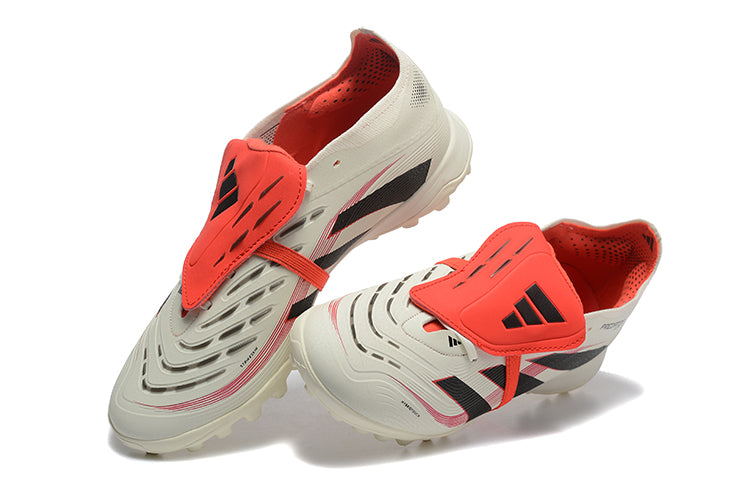 PREDATOR LEAGUE FT TURF39-45