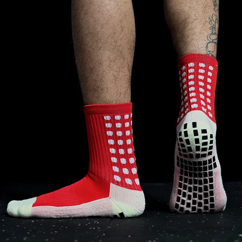 RED GRIP SOCKS