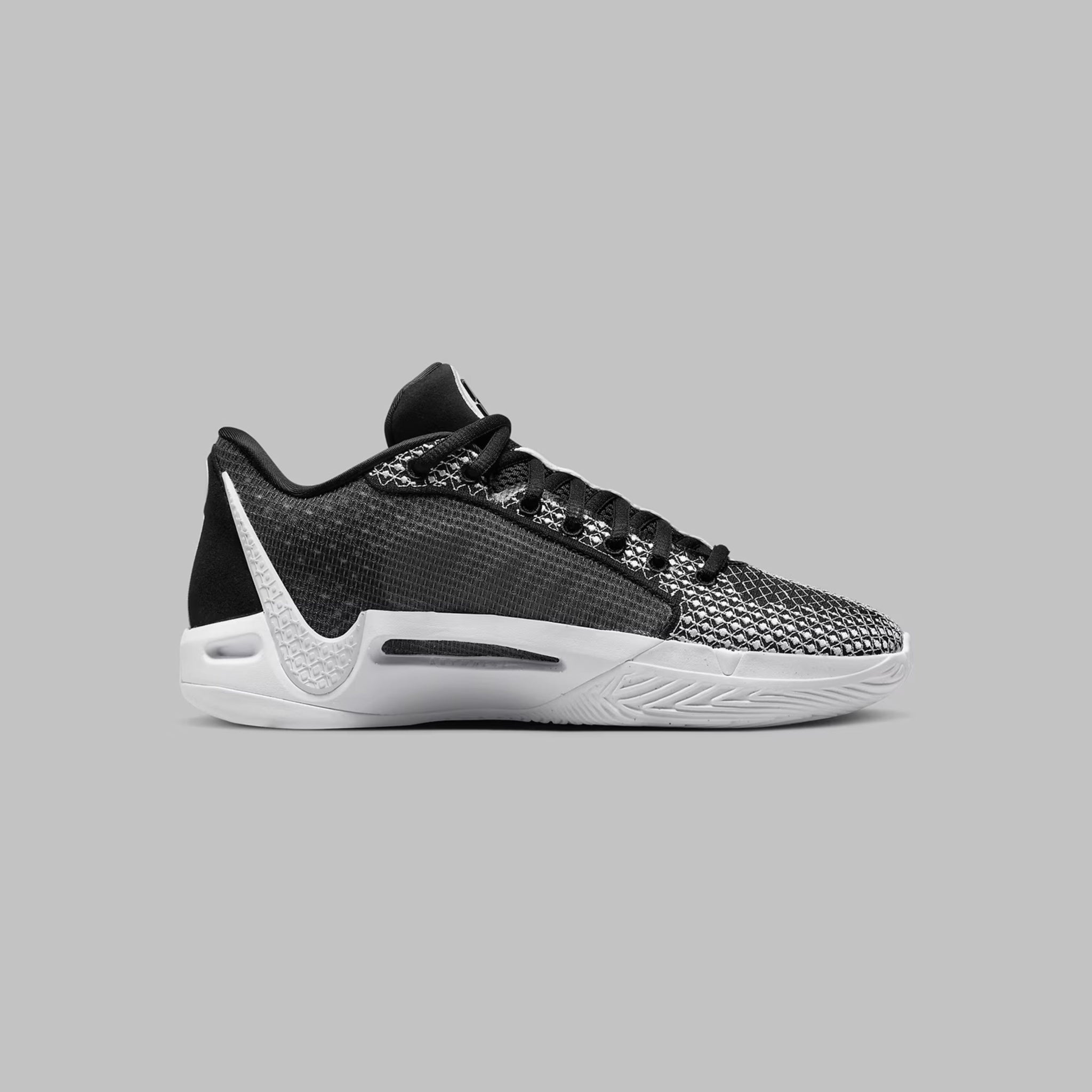 Nike Sabrina 1 oreo shoes