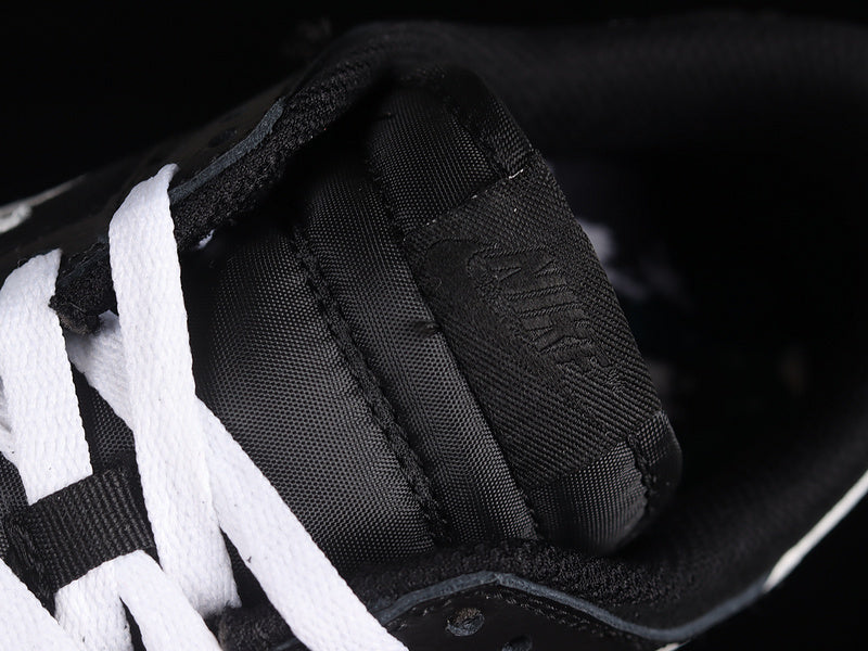 【340】[318020-013]-[SB DUNK LOW BLACK/SAIL]-[MAN:39-45]