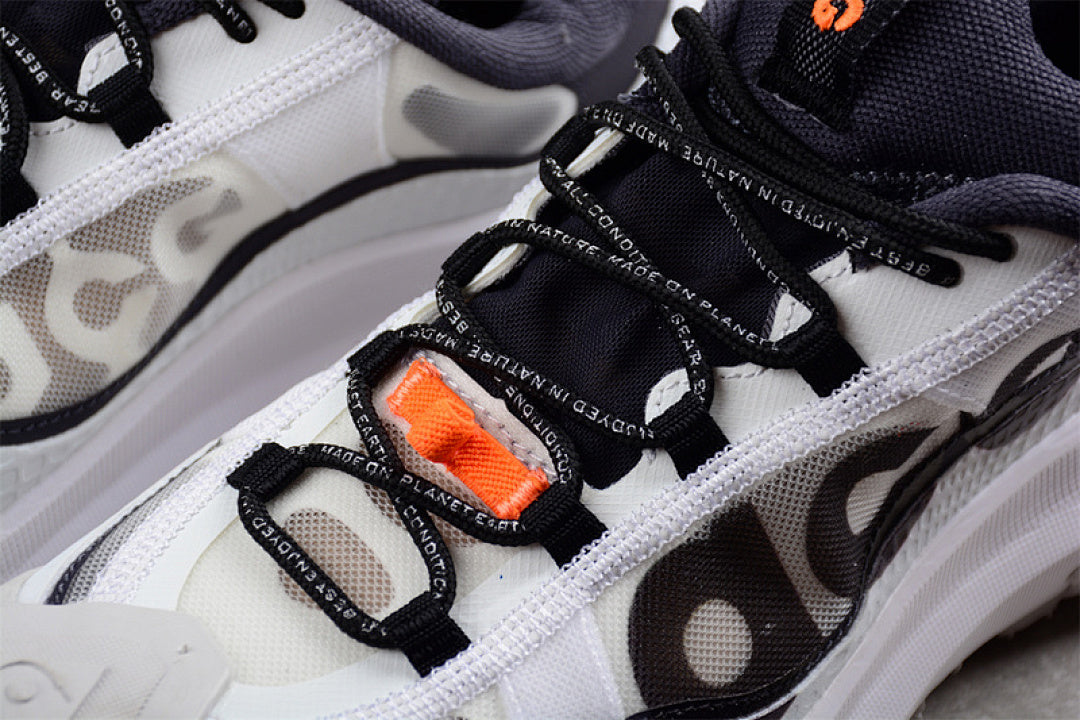 ACG MOUNTAIN FLY 2 WHITE/BLACK