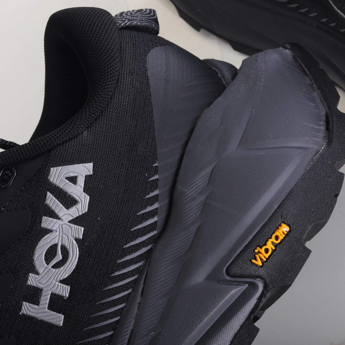 Hoka One One Tor Ultra Lo