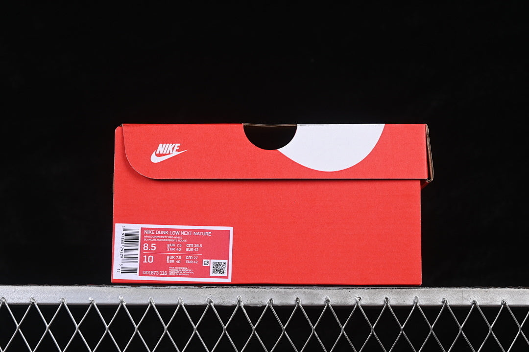 DUNK LOW NEXT NATURE WHITE/UNIVERSITY RED
