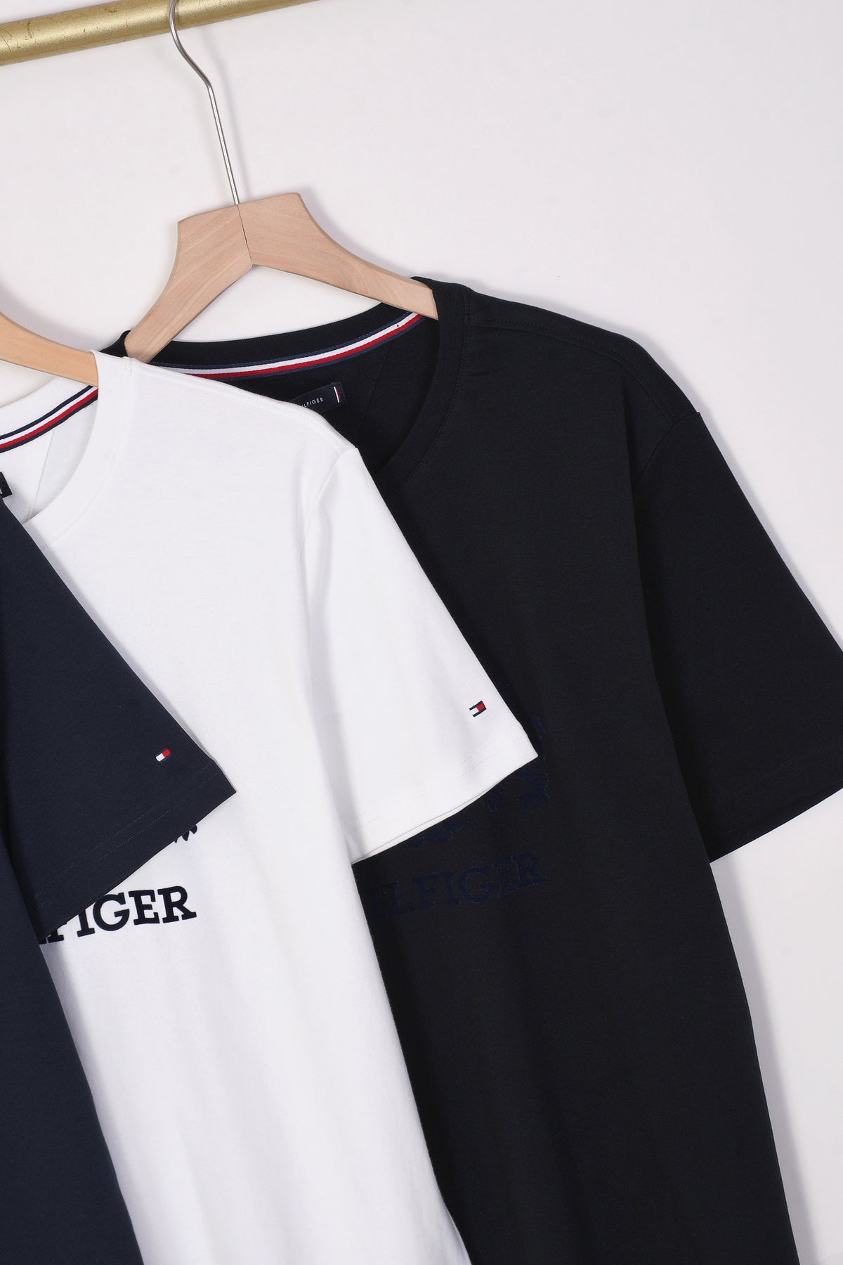Short Sleeve T-Shirt : Black White Royal Blue: M-XXL. 60s 210g soft velvet cotton, Soft feel, no pilling, no deformation