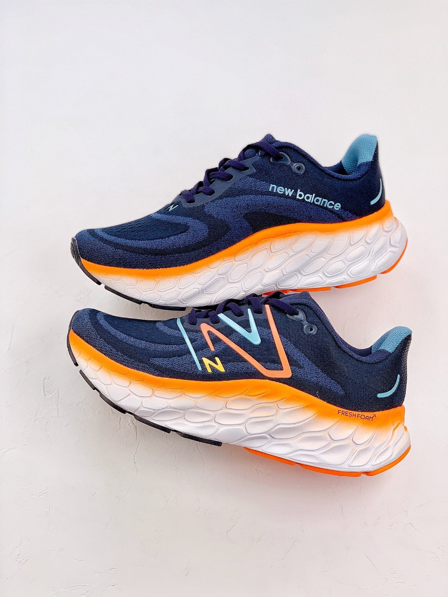New Balance NB Fresh Foam X More v4 Nave Orange