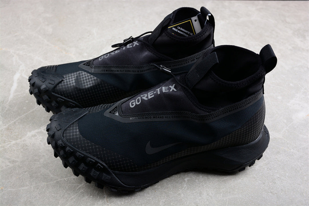 ACG MOUNTAIN FLY GORE-TEX BLACK/DARK GREY-BLACK
