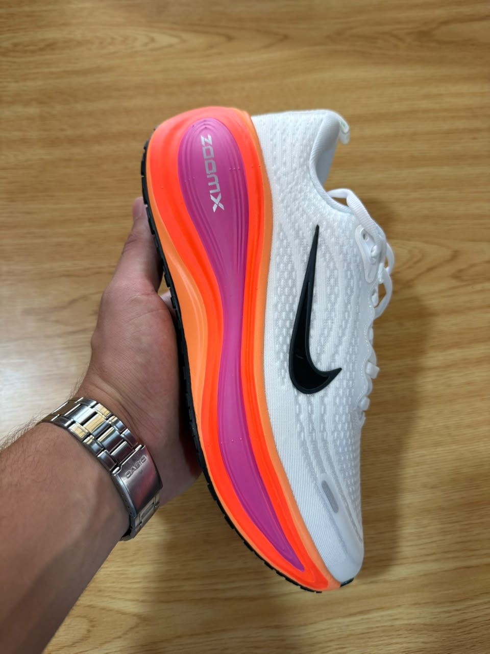 Nike vomero plus Stock