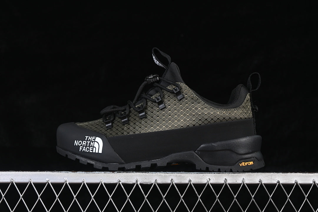 THE NORTH FACE GLENCLYFFE LOW GOLD/BLACK