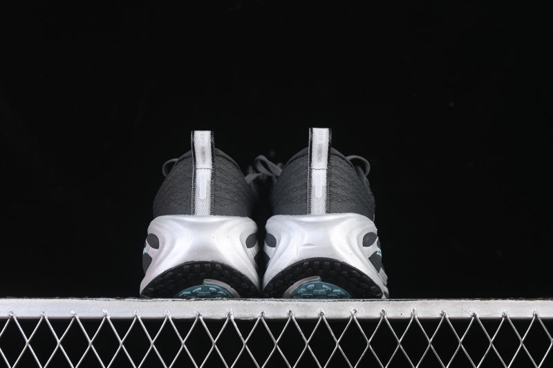 NIKE VOMERO PLUS ZOOM X BLACK/SILVER