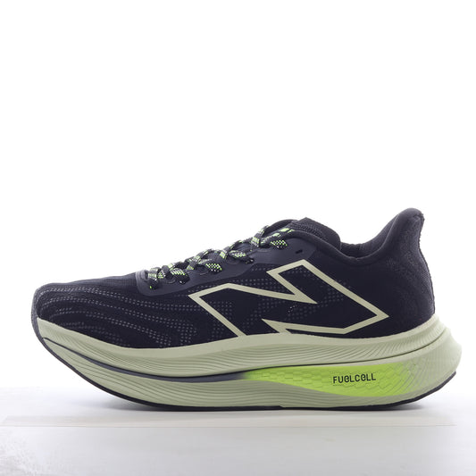 New Balance FuelCell Prism