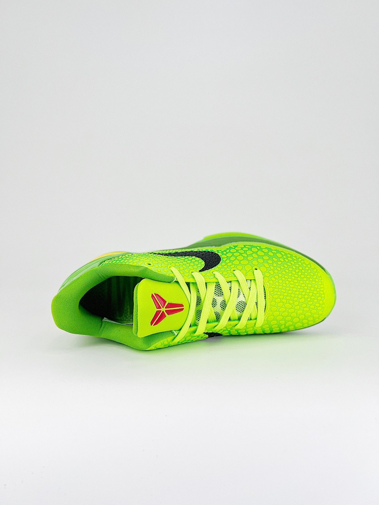 NIKE Zoom KOBE 6 GRINCHES