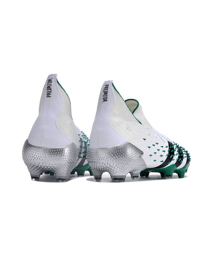 ADIDAS  PREDATOR FREAK