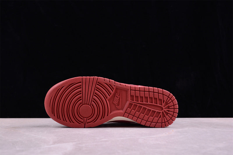 【300】[DV1694-900]-[DUNK LOW SB RETRO WHITE/RED/PINK]-[WOMAN:36-42]