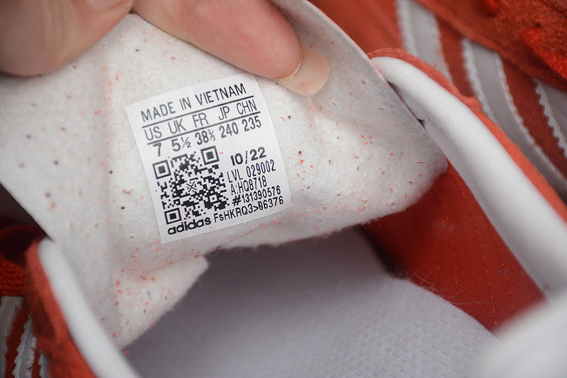 [HQ8718]-[GAZELLE ORANGE/CLOUD WHITE/GUM]