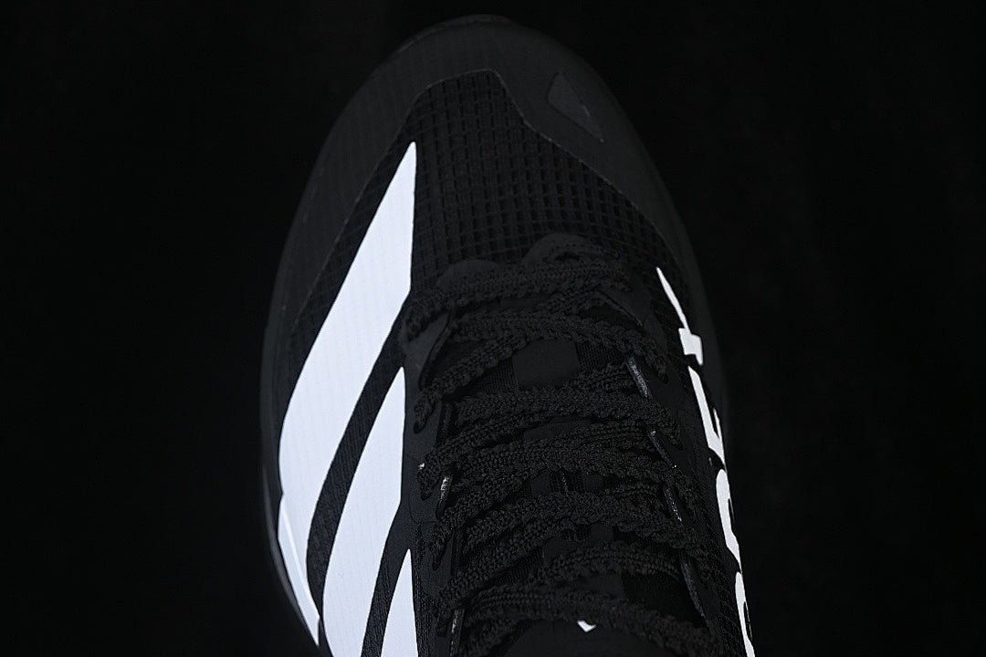 TERREX AGRAVIC SOLE-BOOSTING RUNNING SHOES BLACK/WHITE/BLACK