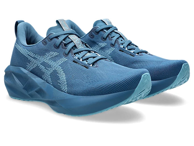 ASICS NOVABLAST 5