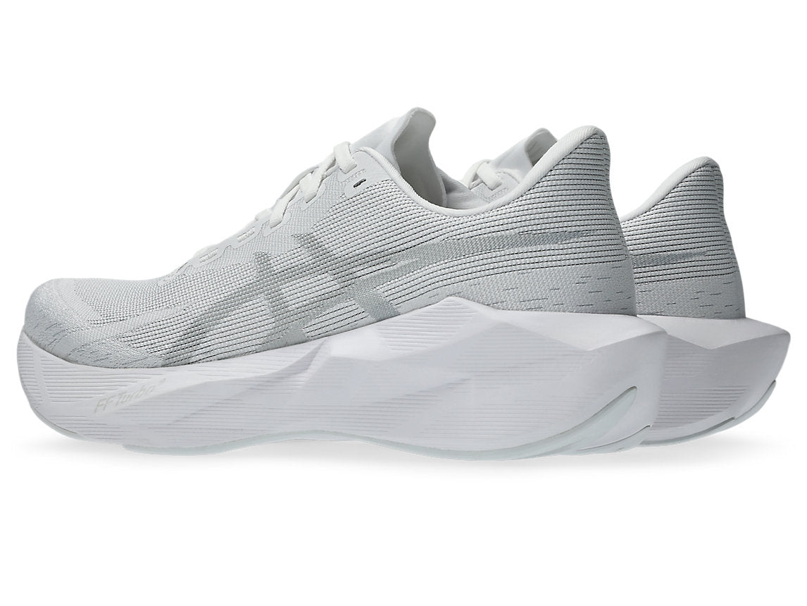 ASICS NOVABLAST 6