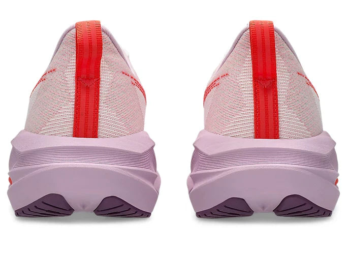 ASICS Novablast 5