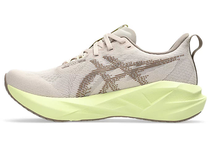 ASICS Novablast 5