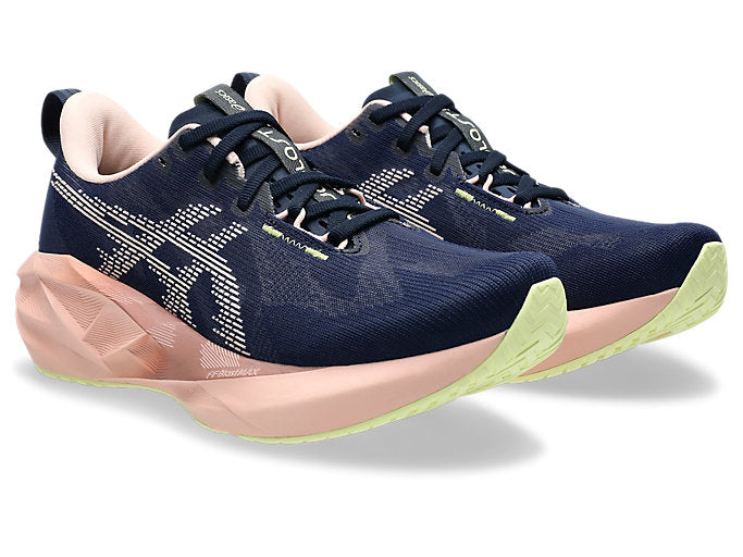 ASICS Novablast 5