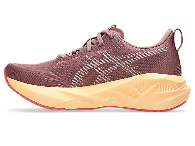 ASICS Novablast 5