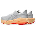 ASICS NOVABLAST 6