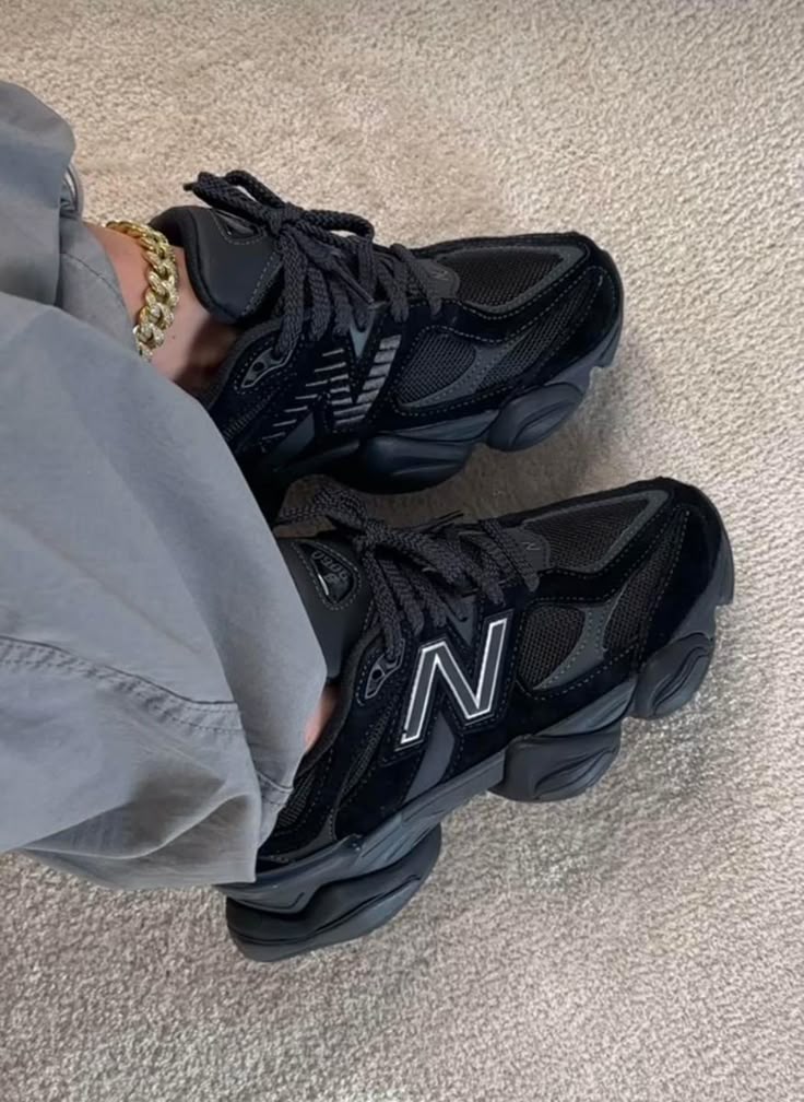 NB 9060 full black