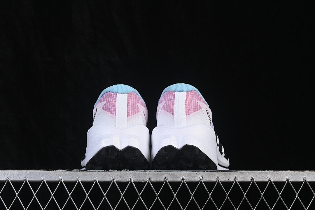TERREX AGRAVIC SOLE-BOOSTING RUNNING SHOES WHITE/BLACK/PINK