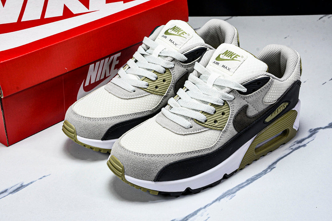 DM0029-011 AIR MAX 90 RETRO AIR CUSHIONED RUNNING SHOES BLACK/WHITE/TEA GREEN