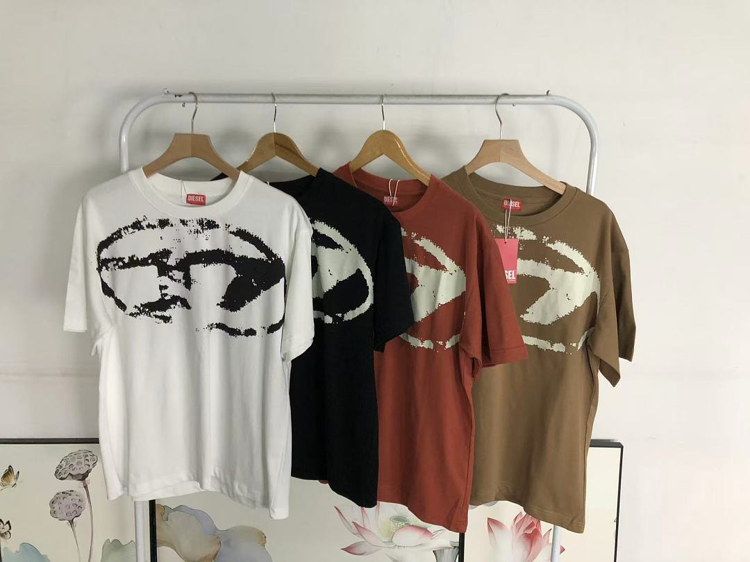 DIESEL T-SHIRT 3205184517
