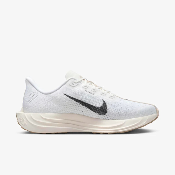 Nike Pegasus Plus